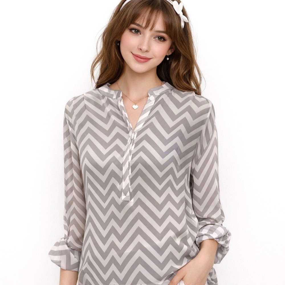 Sheer Chiffon Chevron Blouse XS Henley Top Hi-low Roll Tab Romantic Dainty A.N.A - Picture 2 of 12